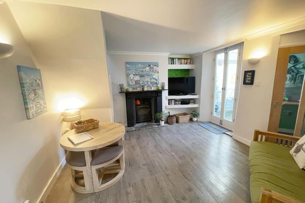 A Charming Cottage Set In Bridgetown Totnes. Dean  Eksteriør bilde